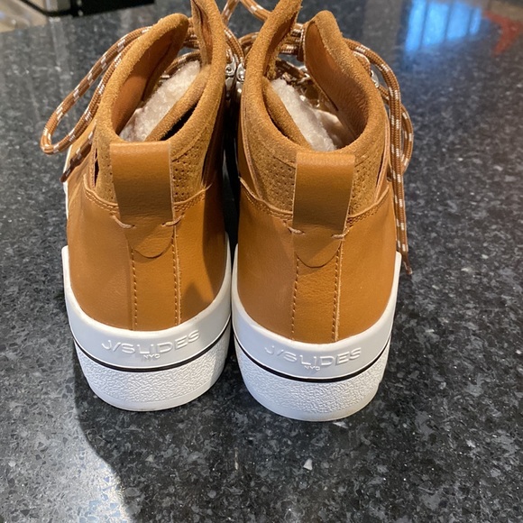 J/Slides Nell faux shearling sneaker booties SZ 9